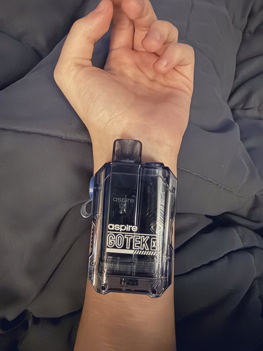 ridethebiker's tweet photo. @star_needs_help this is so funny i need it to be a recognised method of measurement https://t.co/epZkW31I7H