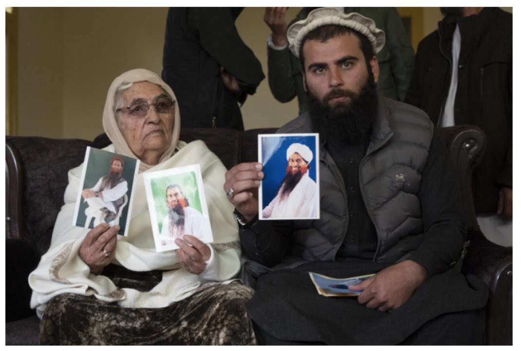 warfareanalysis's tweet image. ⚡️Afghan media:

The Amir of the Islamic Emirate of Afghanistan, Sheikh Akhunzada, ordered the release of American prisoner Dennis Coyle,, who had been detained for violating local laws, after receiving a letter from Dennis’s family (photo of the letter).

Meanwhile, the family