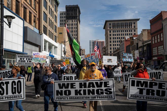 we the people (#wtpBLUE) tweet media