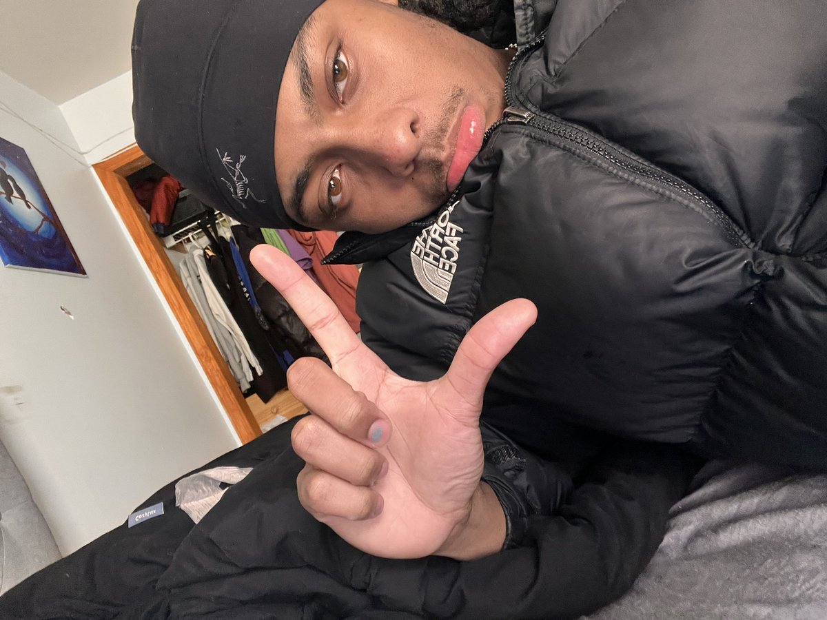 gielaaaaaaaa's tweet image. #spreadlove