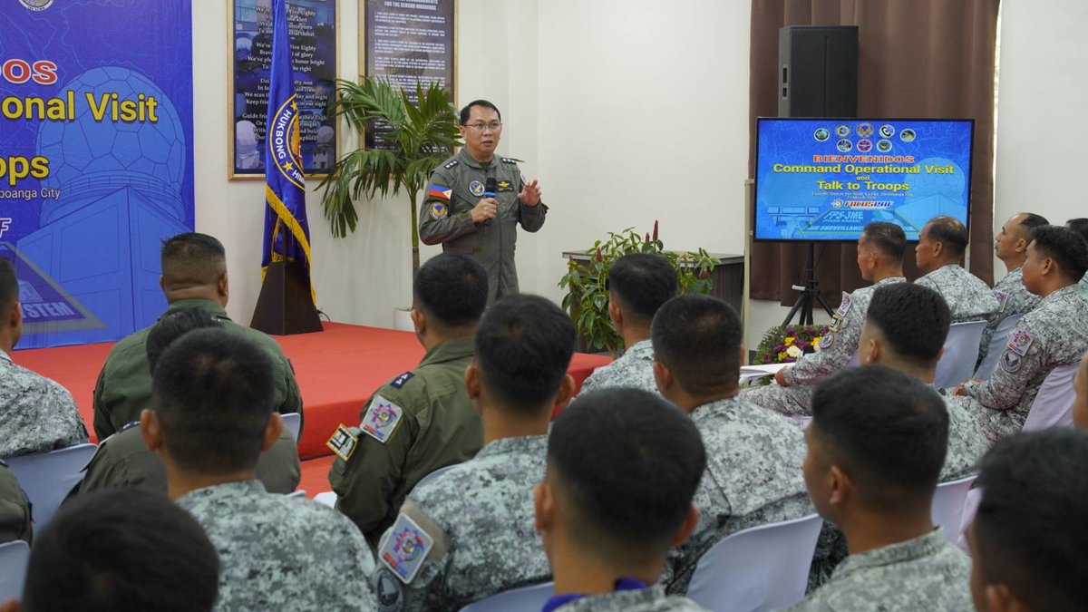 Philippine Air Force tweet media