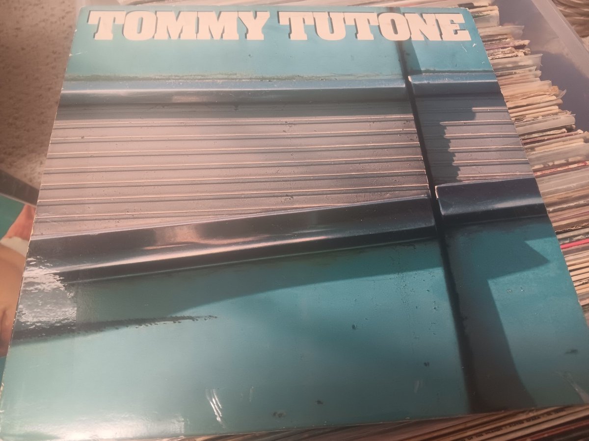 Carter_0712's tweet image. qr.ae/pFRyj6

Why do you think 867-5309 became such a popular number in US pop culture?

#TommyTutone #JessiesGirl #RickSpringfield #Music