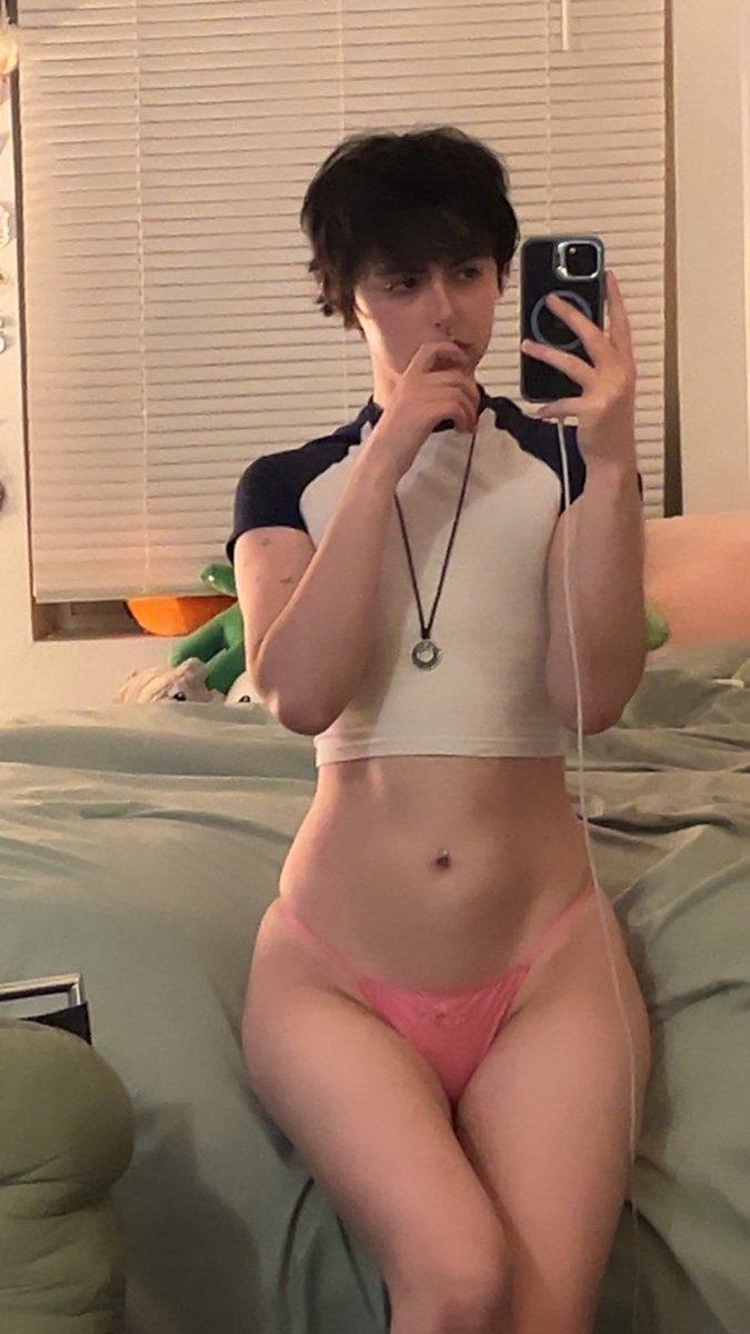 kit 🔞 tweet media