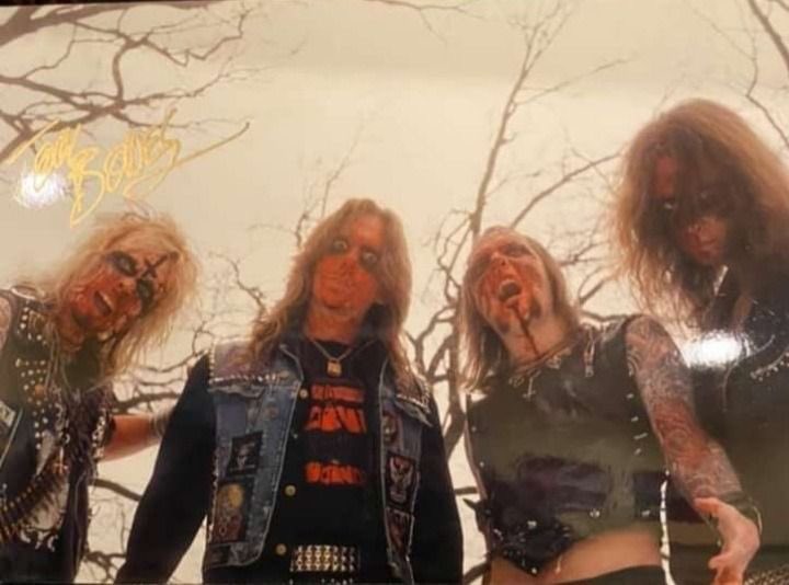 Chip 🏳️‍⚧️ Hugged V! tweet media