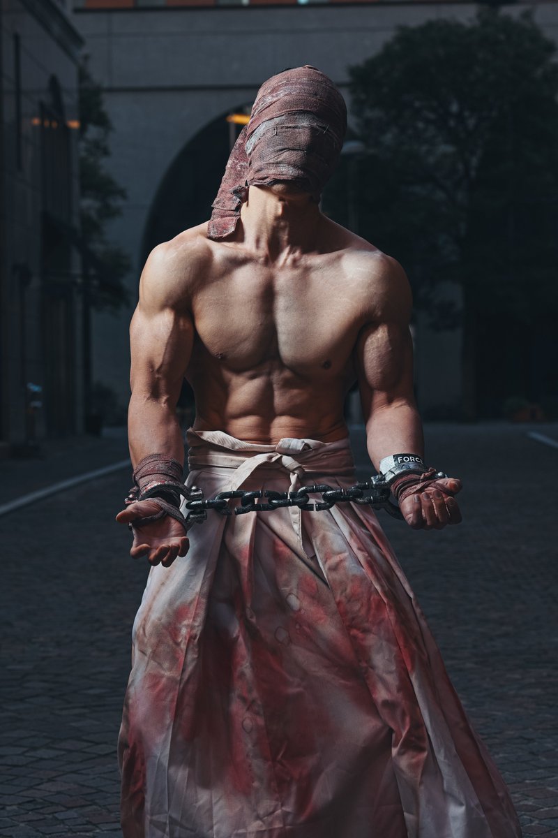 童帝@三角様のコスしてる人 「神奈川サンカク」 tweet media