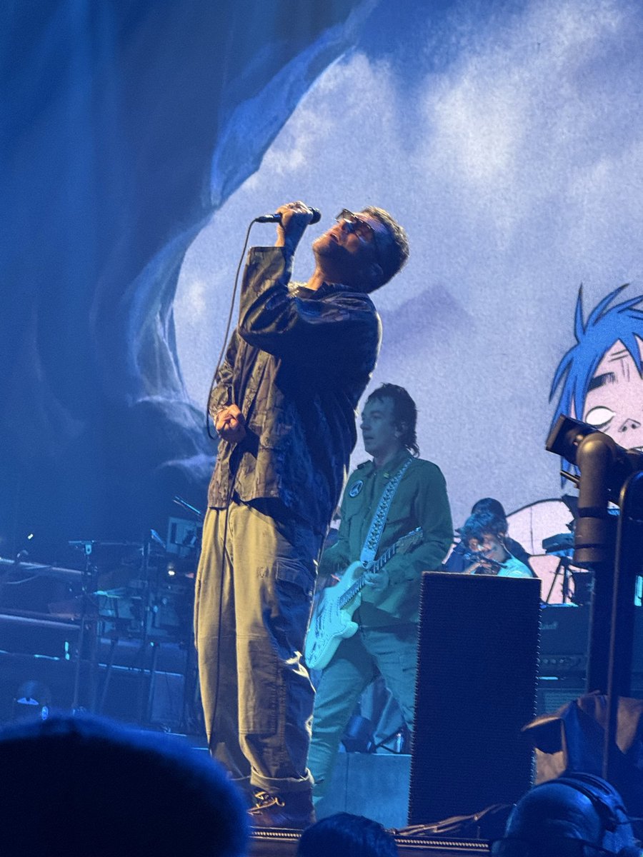 Manda Rin tweet media