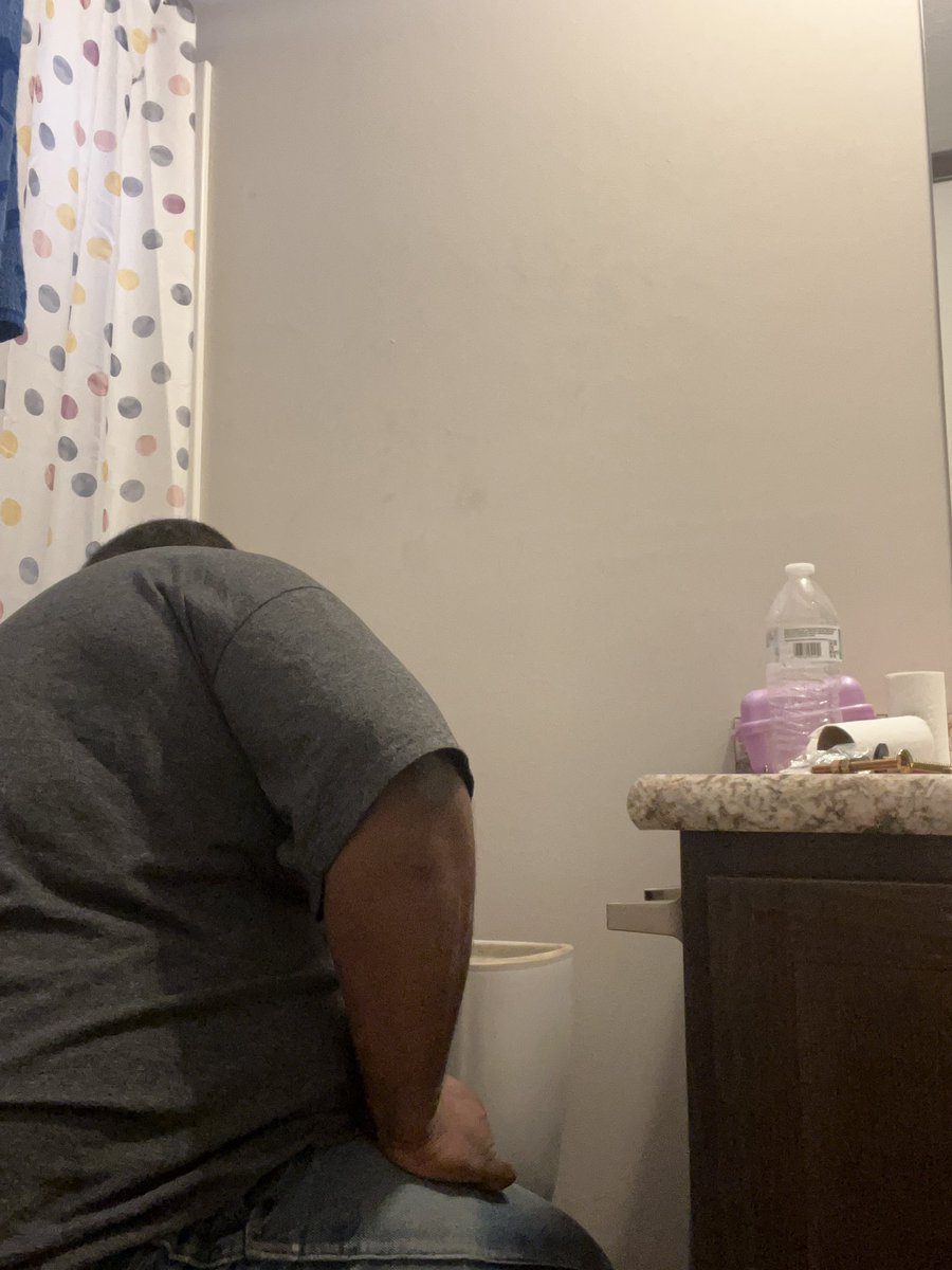 RyuEmatsu's tweet photo. My toughest opponent yet. Absolutely zero amount of fighting game frame data prepared me for this matchup. 🚽💥 #DIY #Adulting #GamerProblems #BossFight https://t.co/yqdMEV1cWM
