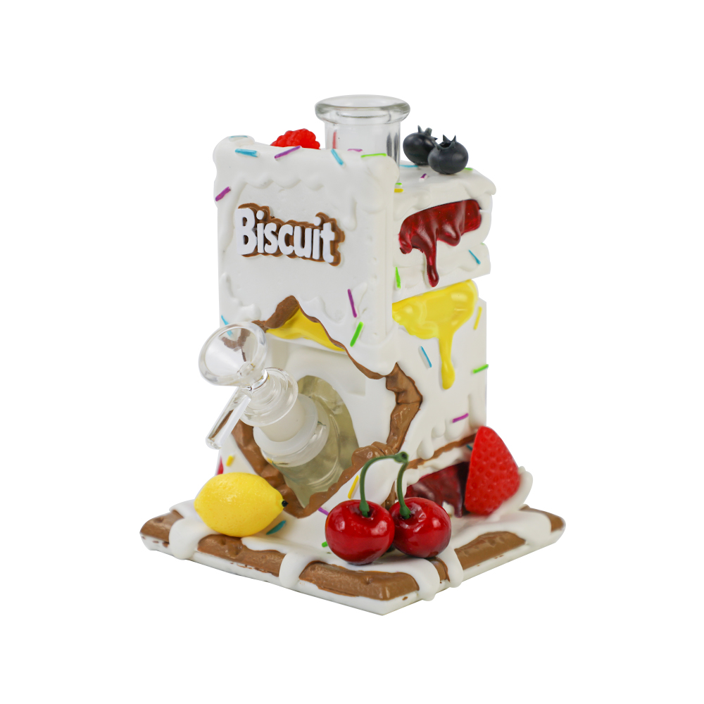 YHSsmoke's tweet photo. Who can resist the magic of a freshly baked moment? ✨
That iconic bite taken out of the side, this piece captures the ultimate cozy vibe.
It’s the perfect treat for your desk that never expires! 🥛😋
#yhscollections #artglass #cookieart https://t.co/glZirFSO2A