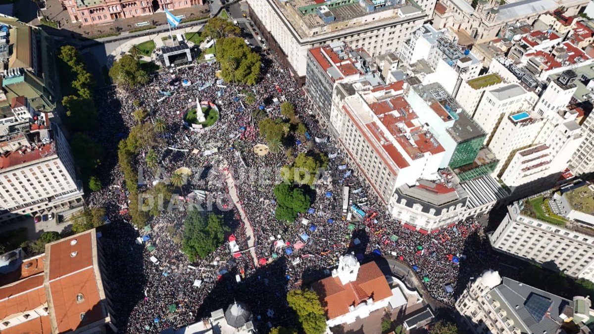 Alejandrina Barry tweet media