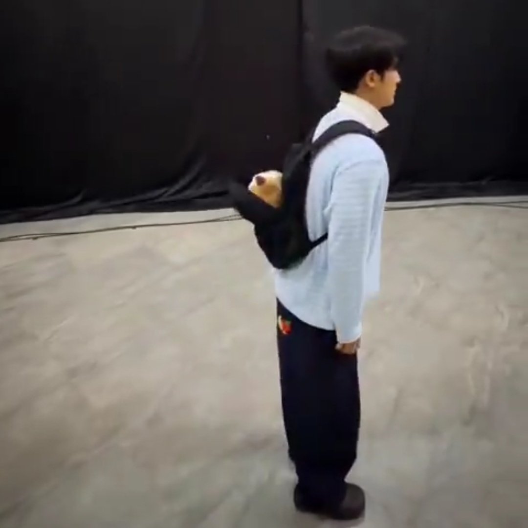 ؘKaiser tweet media