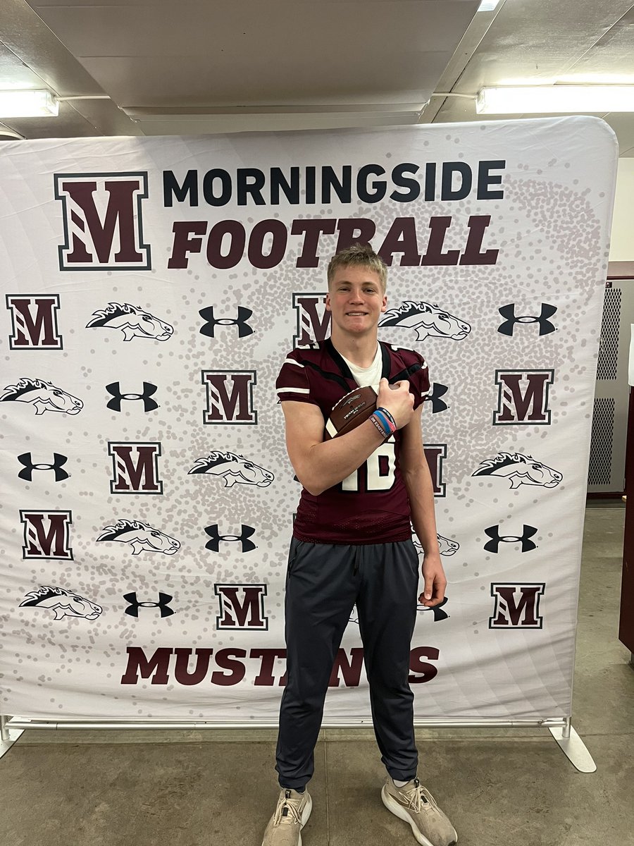 Ethan Bosma tweet media
