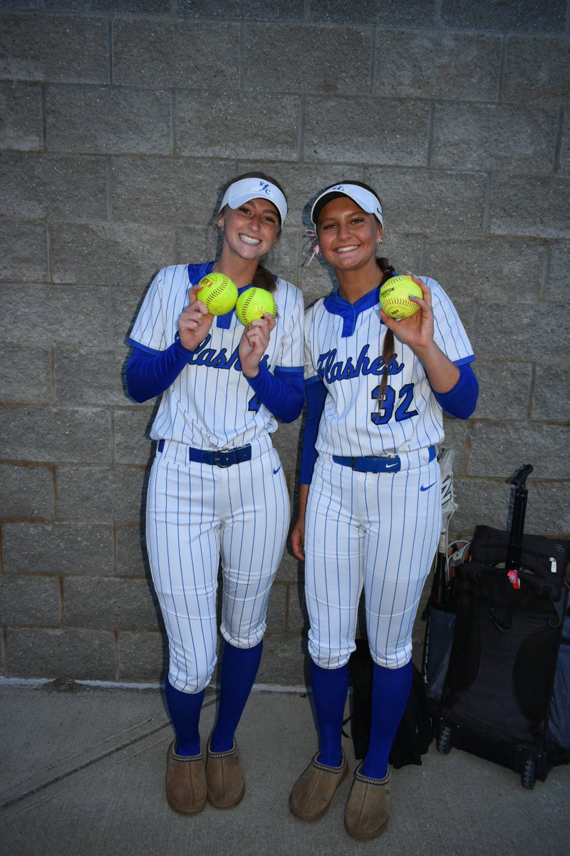 AdalynnFoster26's tweet photo. First game and first home run of the season‼️ Great win and super proud of this team💙🤍 @BUsoftballcoach @CoachMalWinters https://t.co/MdJ7qoTprx