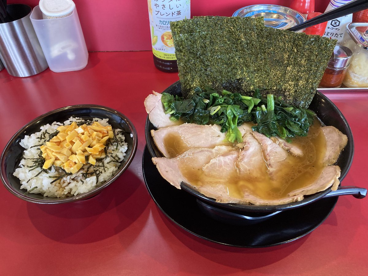 スパーダ tweet media