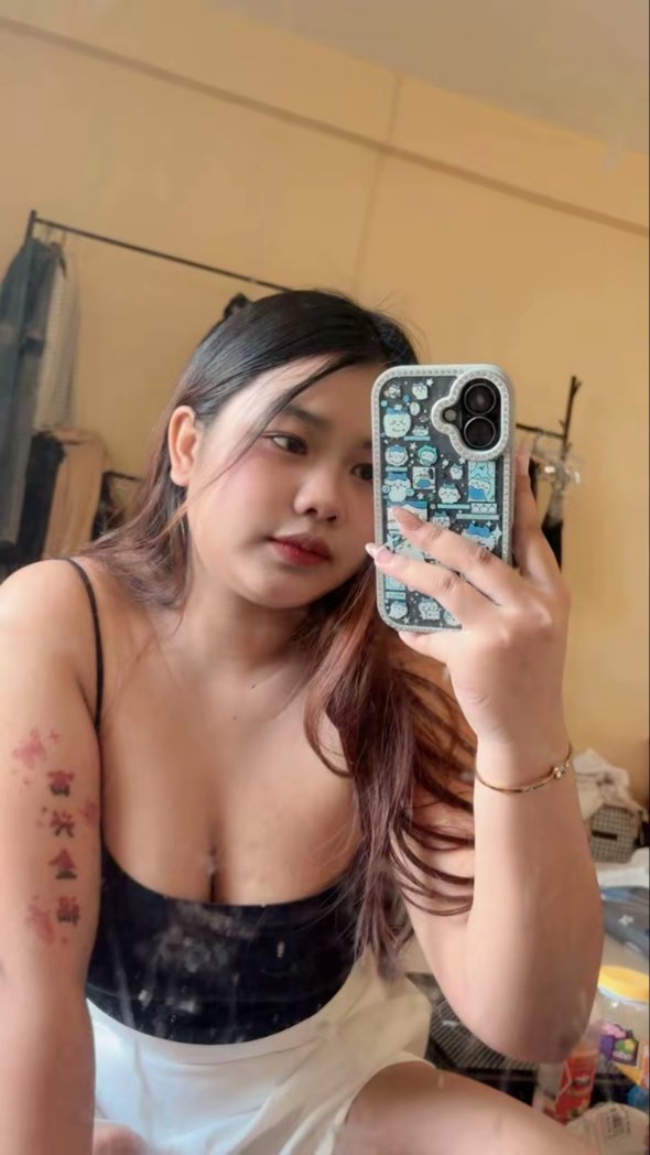 jularat♡ tweet media