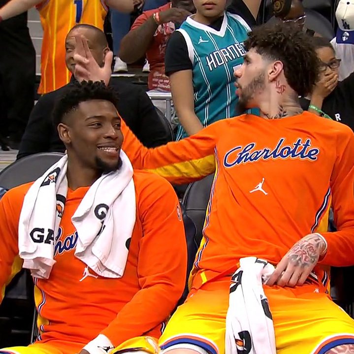 MeloHive 🛸💕 tweet media