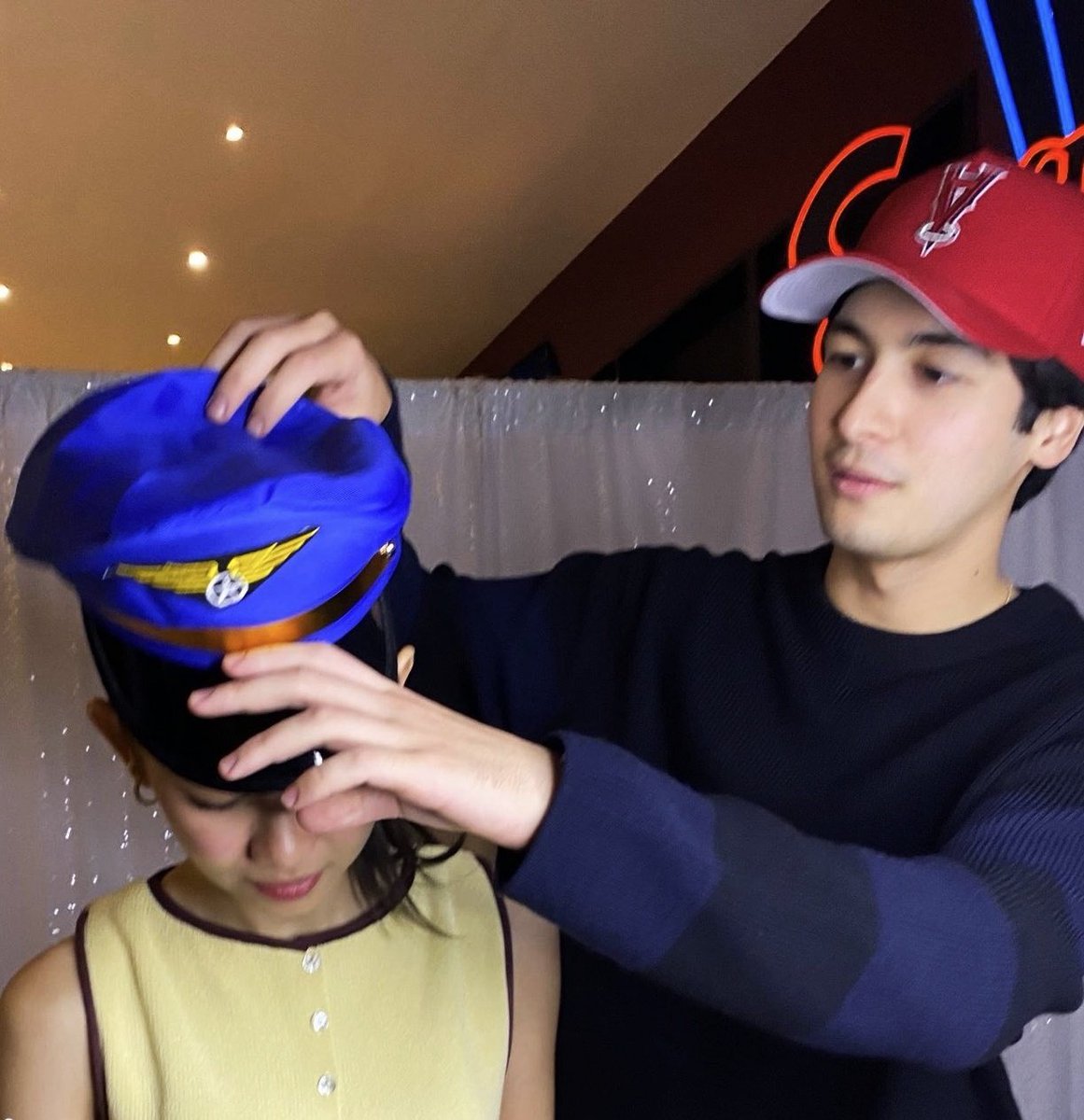 flat_white_☕ tweet media