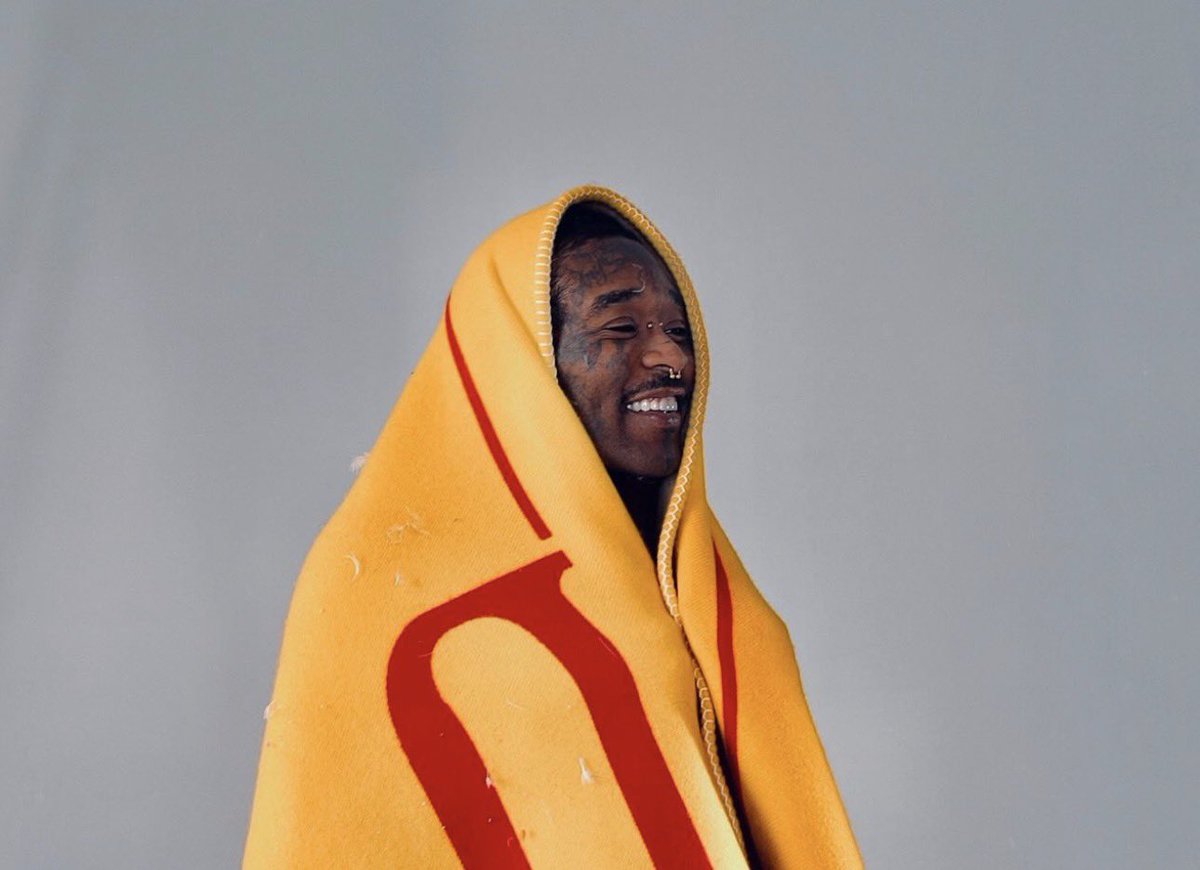 🛸🌍💕®️ tweet media