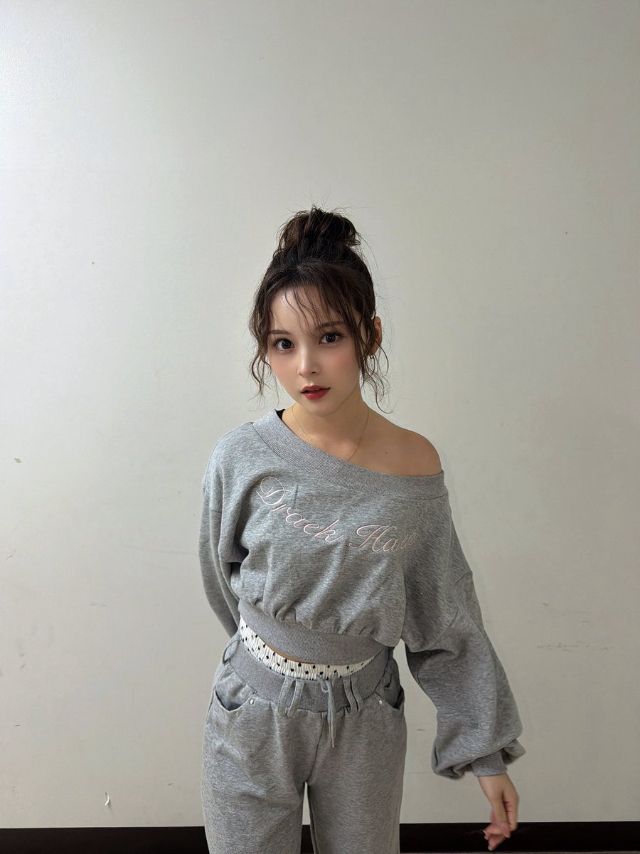 めがん tweet media