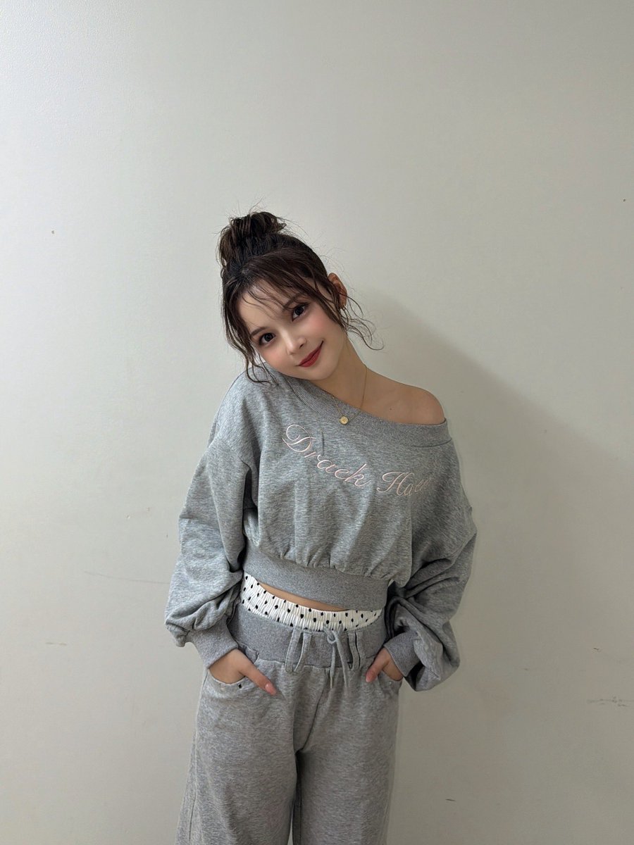 めがん tweet media