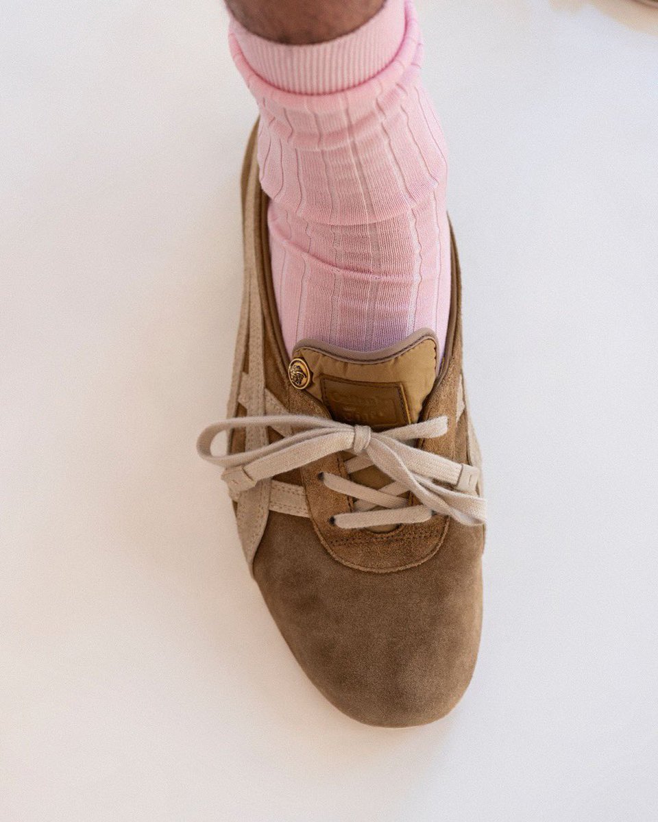 𝐔𝐏 𝐓𝐎 𝐃𝐀𝐓𝐄 tweet media