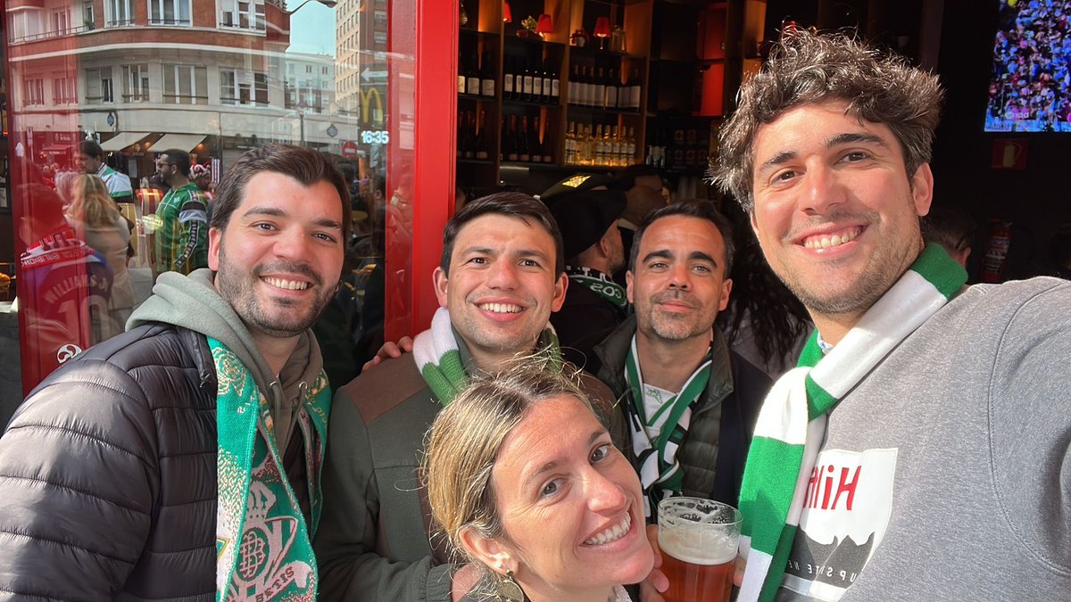 Peña Bética "El Barril" tweet media