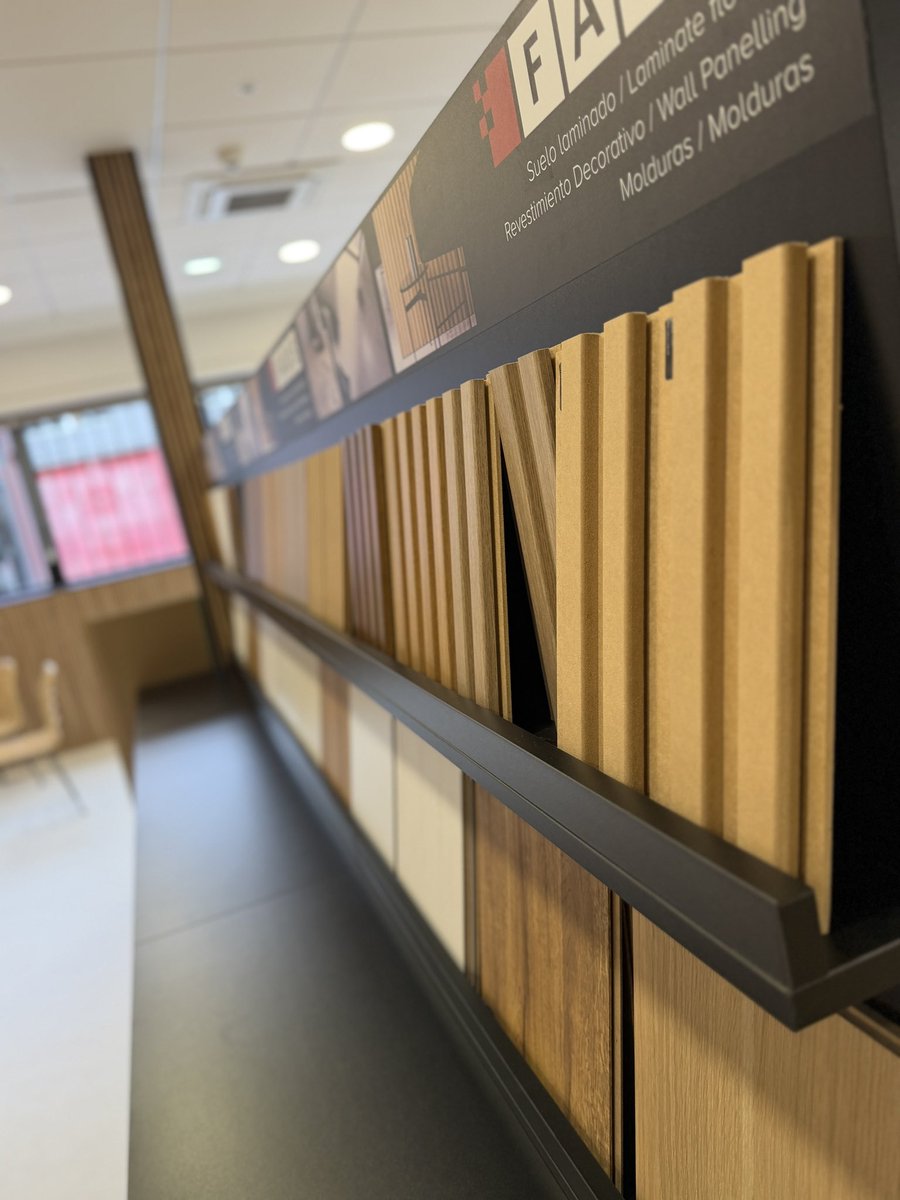 MaryanDecora's tweet photo. Los frisos #revestimientos de paredes de @FausSpain #faus son de los mejores para la decoración de interiores y lo tiene los mejores #profesionales #proyectos #reformas #hogar #b2bdecor #marab ni https://t.co/tDm0TJ1vuB