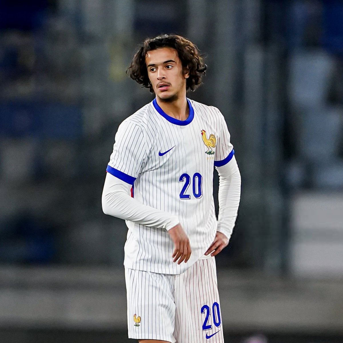 Vibes Foot tweet media