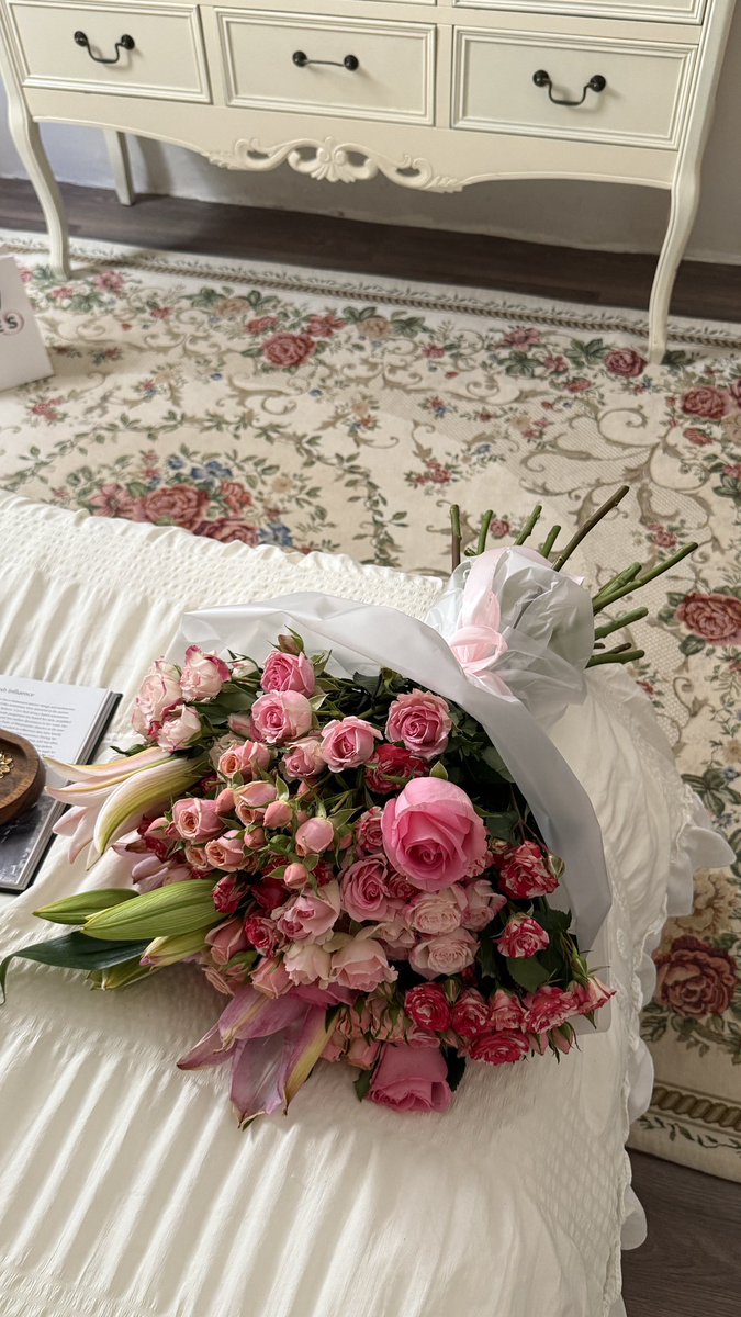 خديجـة❣️ tweet media