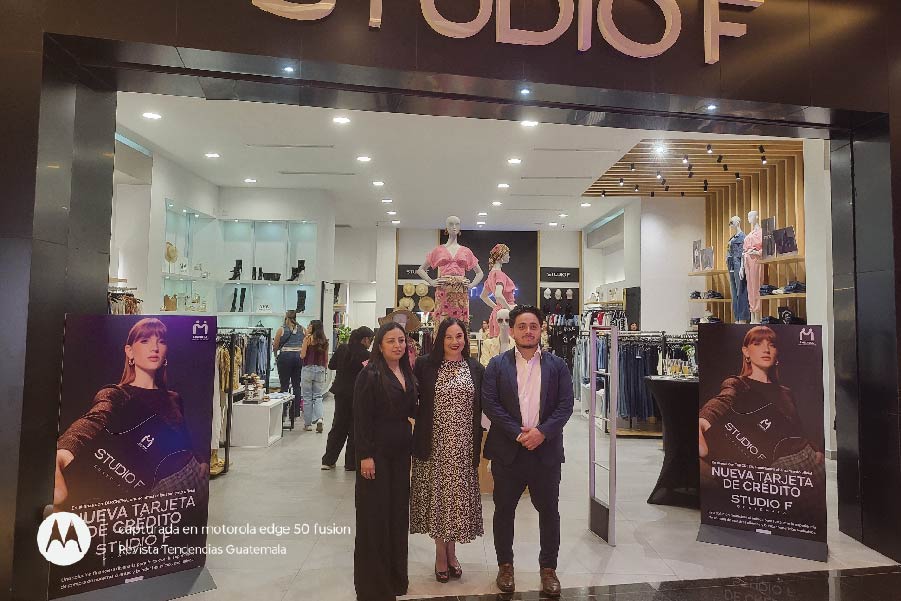 RtGuatemala's tweet photo. Studio F y TARCRESA lanzan en Guatemala nueva tarjeta de crédito con beneficios exclusivos
https://t.co/ELxWlDFMDJ
#StudioF #tarcresa #moda https://t.co/38zAJBRliN