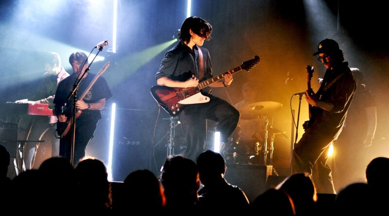 Rocknfool tweet media