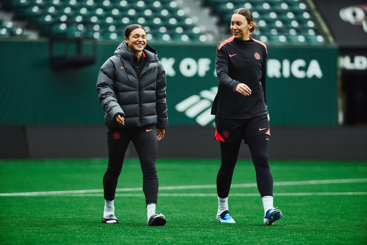 ThornsFC's tweet photo. a little footy for MD-1, then it's wheels up to SD ✈️ https://t.co/cyKTuvyjyd