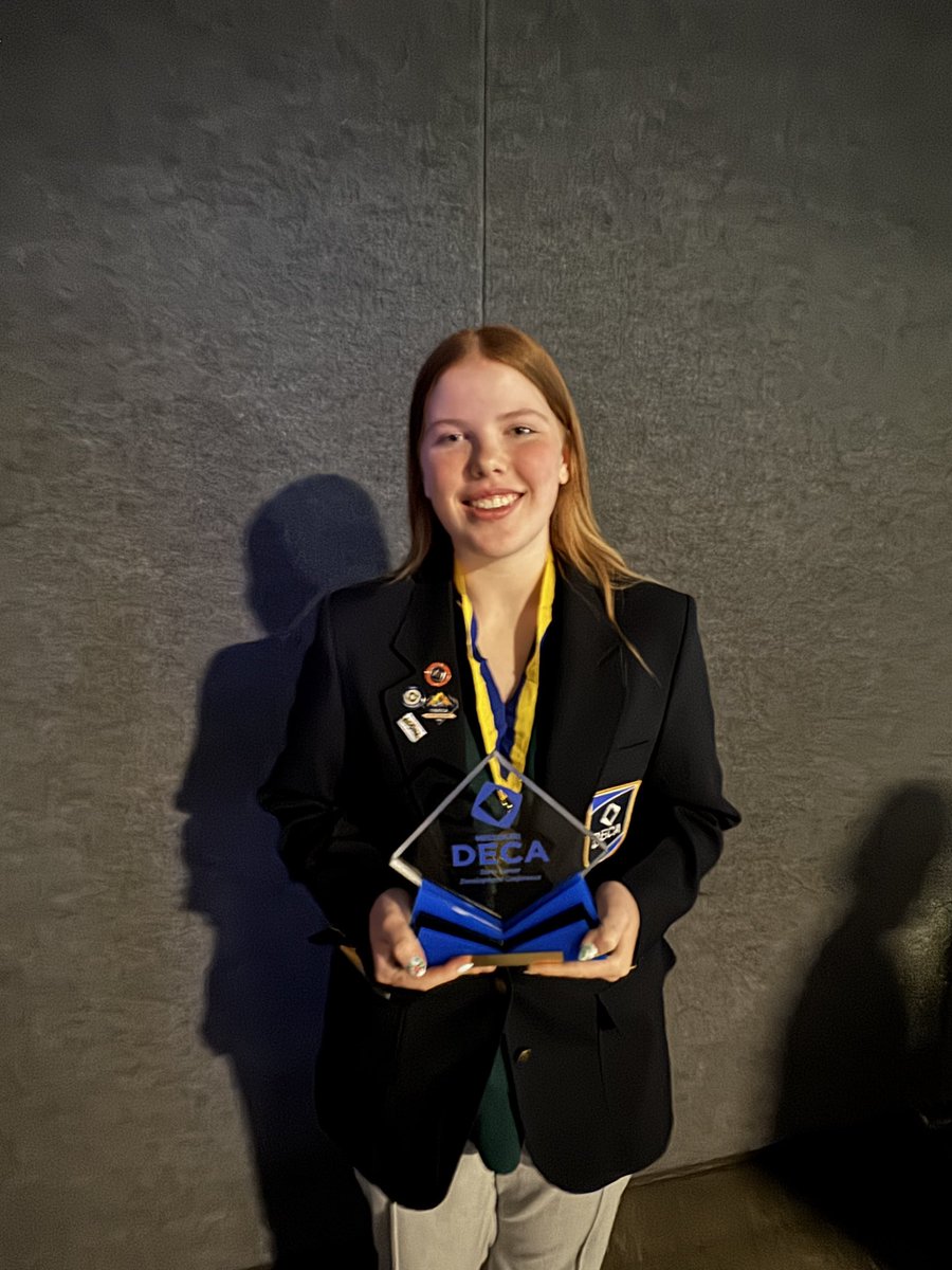 scccdeca's tweet photo. Congratulations Mattie on earning 3rd place in the Start Up business plan! 👏👏👏😂 https://t.co/UXZ3aqvS6s