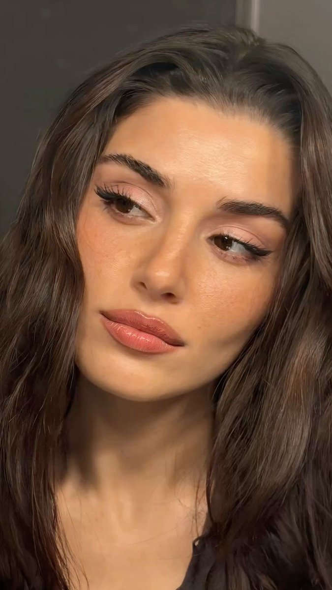 🦋🇮🇶 tweet media