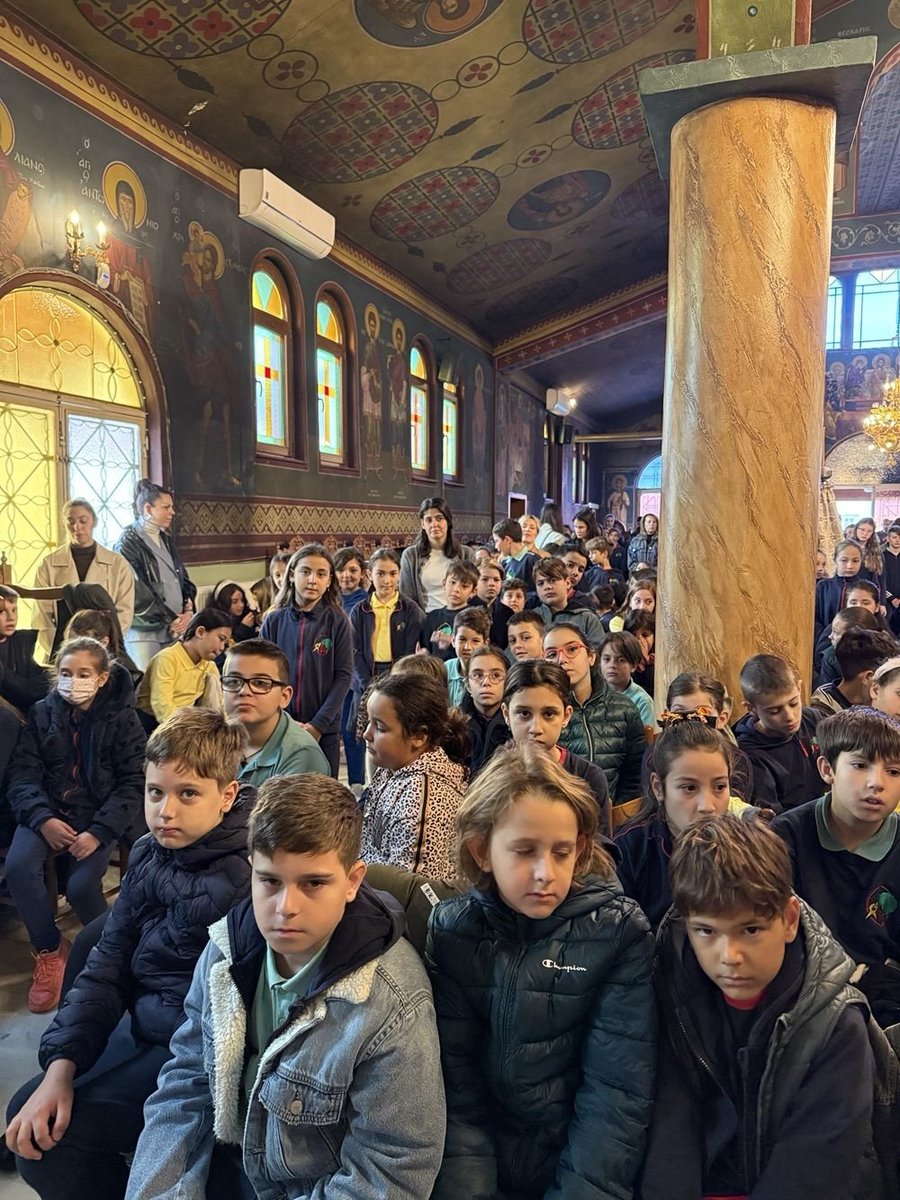 Μάνος Πάτμος tweet media