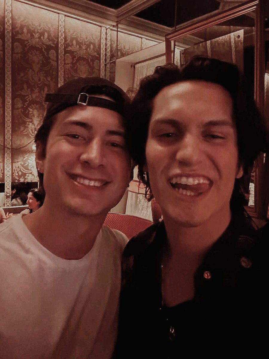 ๐๐๐๐๐. tweet media