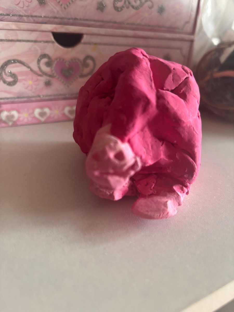 ✧ lily tweet media