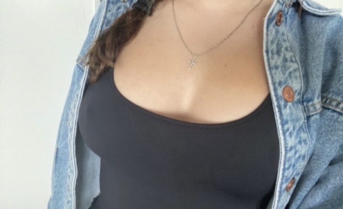 miss ghostiana tweet media