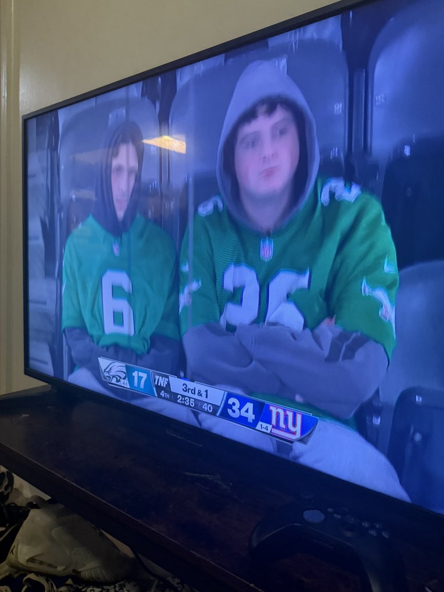 HOODIE JAY tweet media