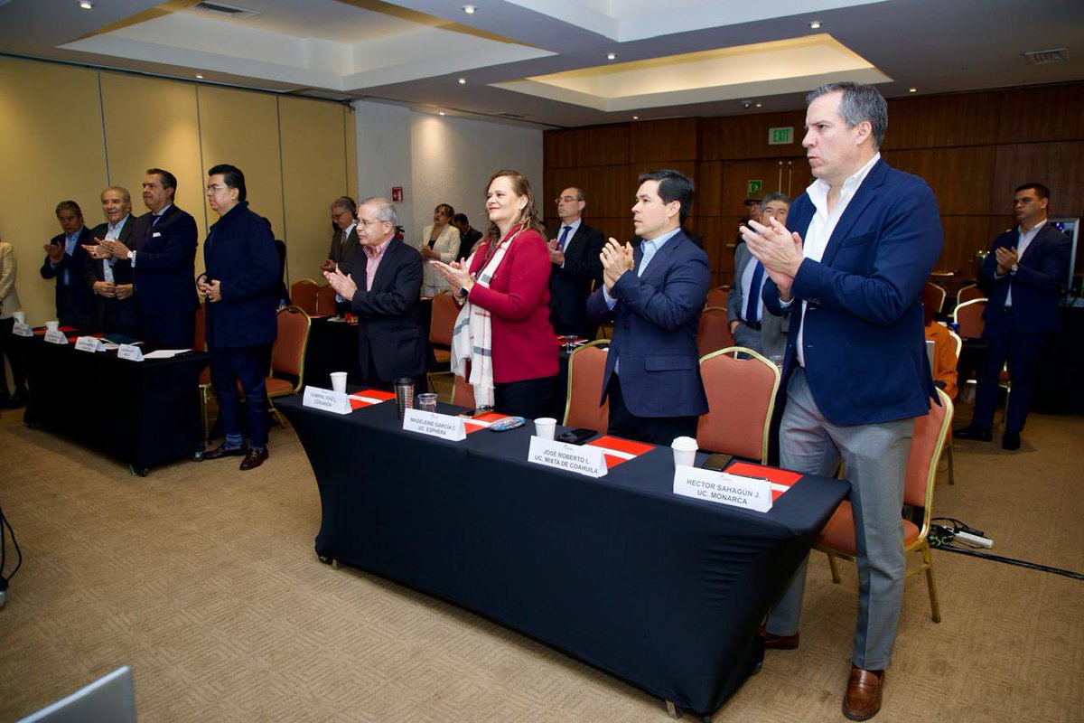 ConUnionOficial's tweet photo. Durante el Encuentro Regional en CDMX, se llevó a cabo la Asamblea General de Asociados del Consejo Mexicano de Uniones de Crédito, ConUnión. https://t.co/mkviYD0MQL