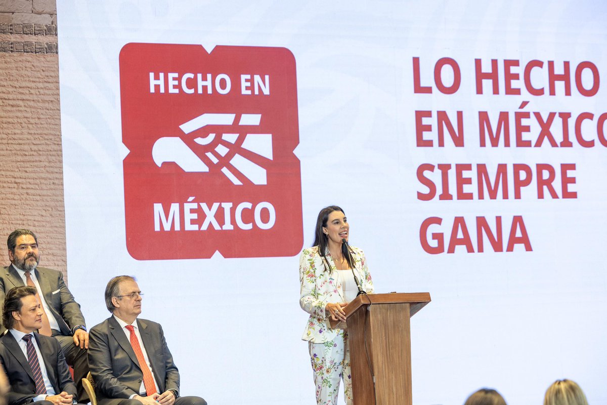 josefinarodzam's tweet photo. ¡Lo #HechoEnMéxico siempre gana! 🇲🇽🏆

Hoy, junto a @m_ebrard y la iniciativa privada, lanzamos una campaña que reconoce el talento, la creatividad y la fuerza de nuestra gente.

Consumir lo que se produce en México es apostar por nuestras manos, fortalecer nuestra economía y proyectar al mundo todo lo que somos capaces de hacer. 📈

Con la mirada en los grandes eventos que vienen, México está listo para competir, destacar y recibir al mundo con calidad y orgullo. ⚽🌎