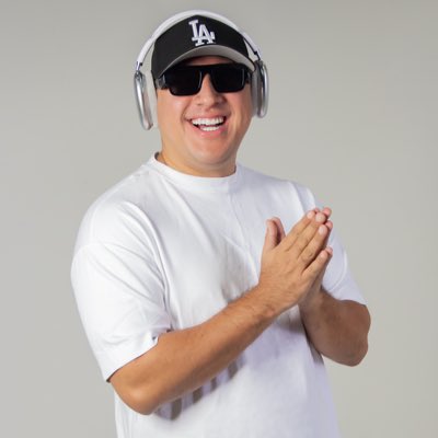djsystemid's tweet photo. #NuevaFotoDePerfil https://t.co/ujFPycQmlM