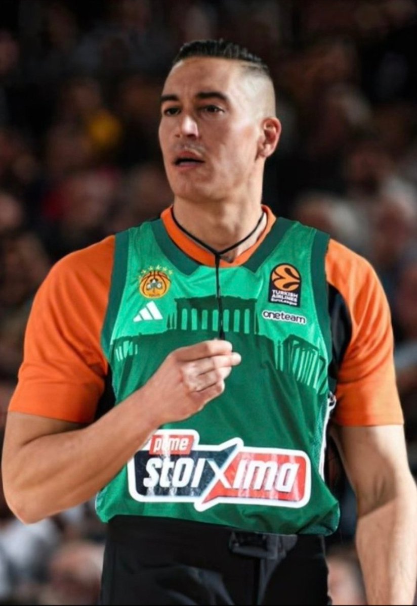 Capt. Barnacle ⚓ tweet media