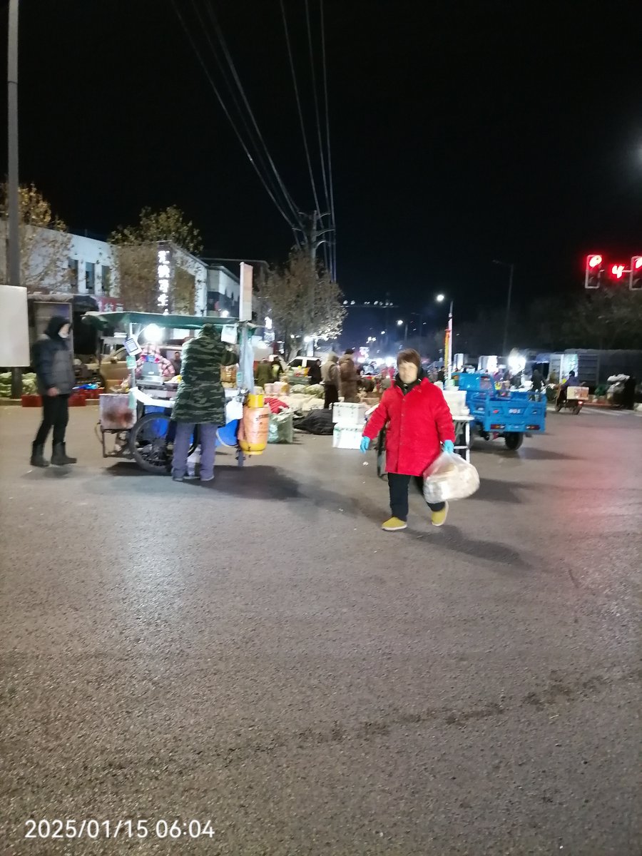 zoe mcclune tweet media