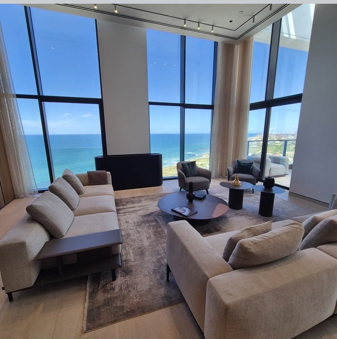 🚉🚲🏙🌳 naama riba tweet media