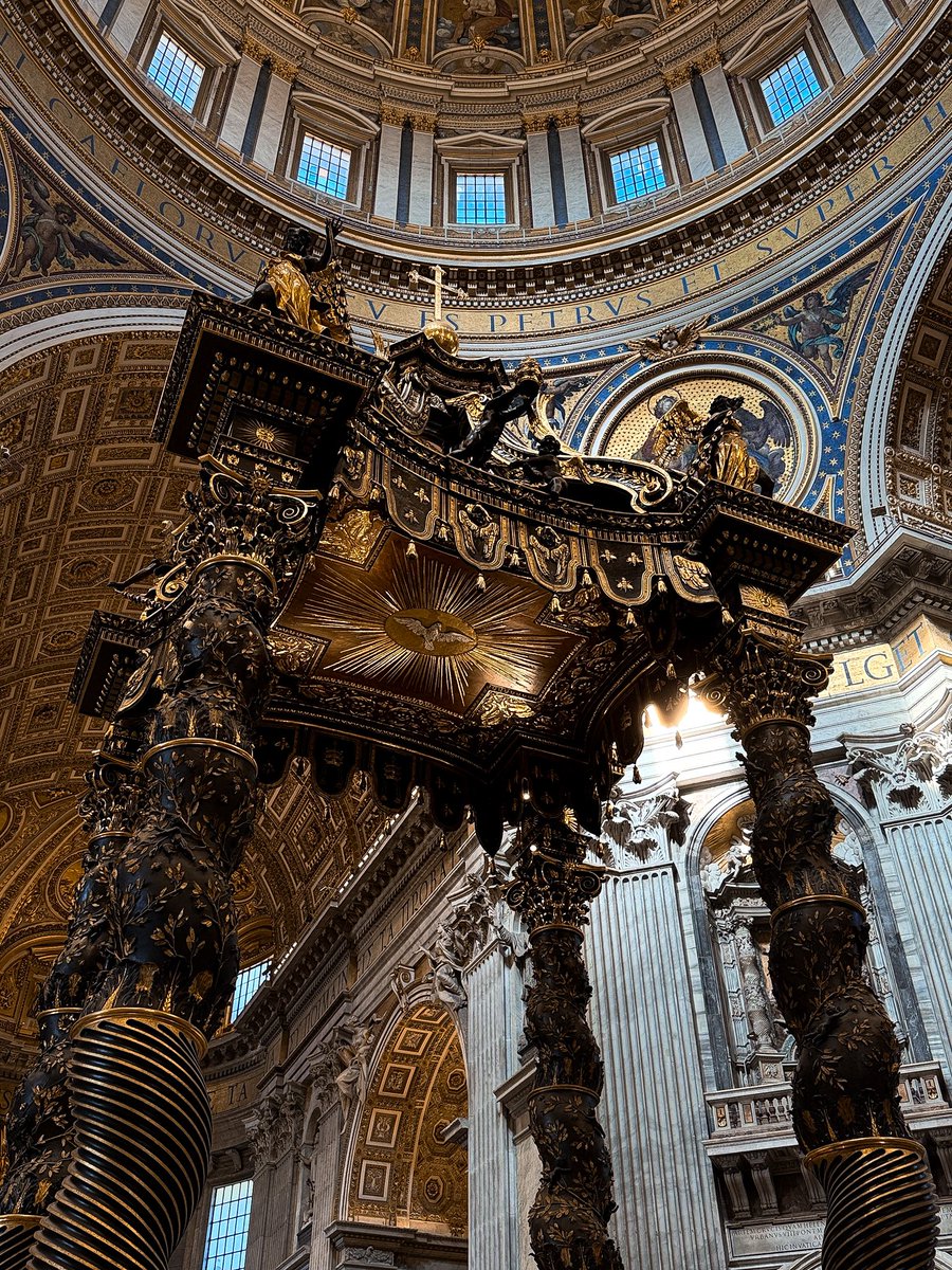 𝑺𝑬𝑳𝑨 tweet media