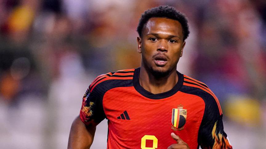 Signal Foot BE tweet media