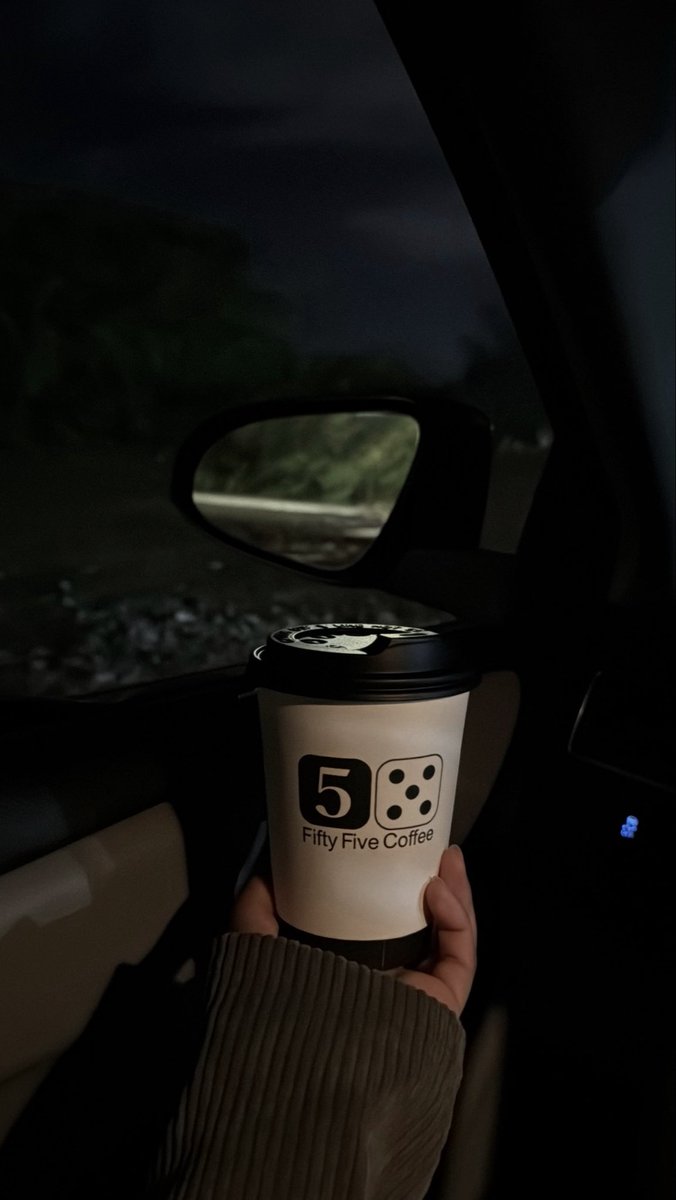 𝗔𝗰𝘁𝘂𝗮𝗹𝗹𝘆 𝗶𝘁'𝘀 𝗺𝗲 tweet media