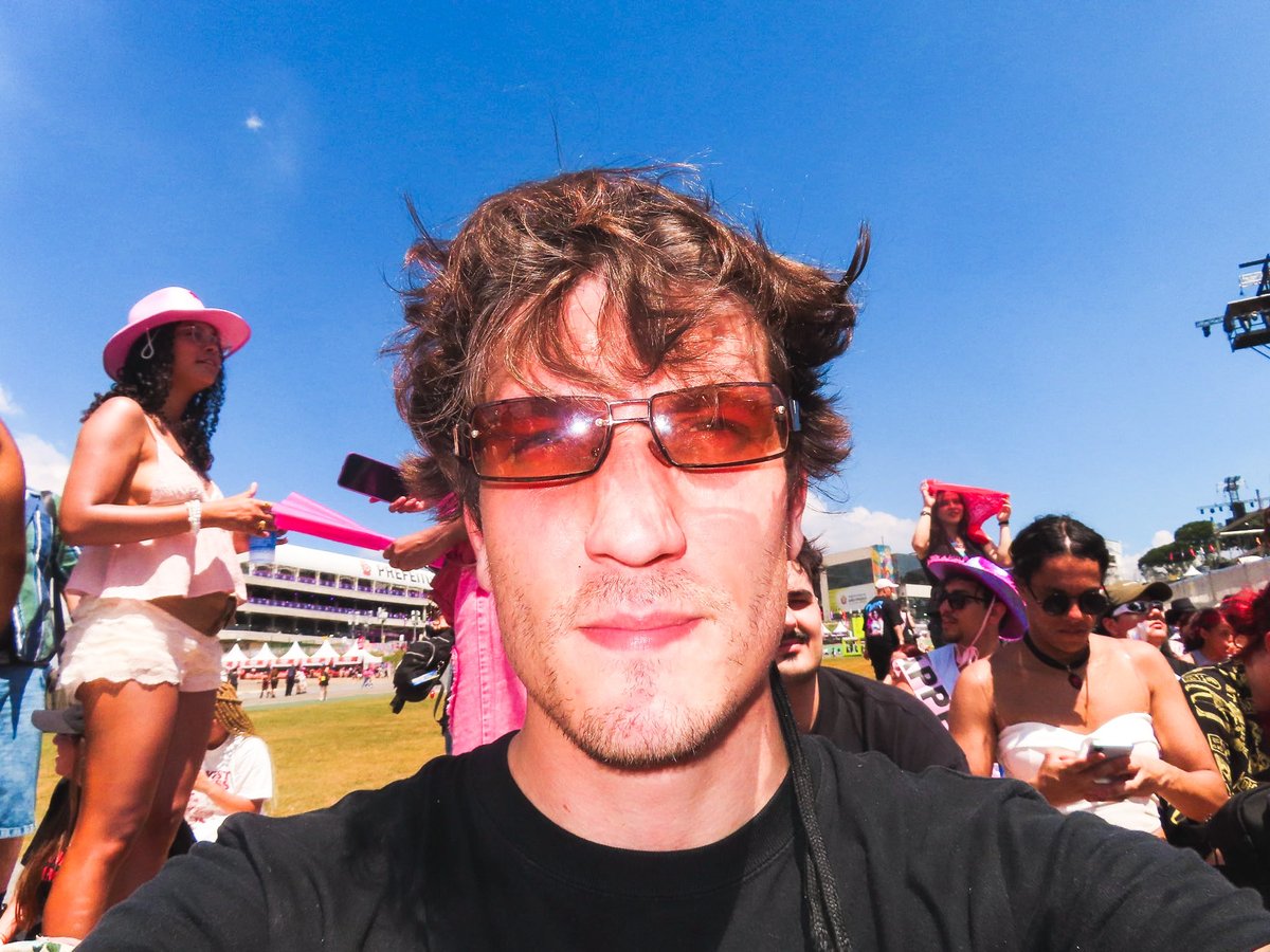 Megalodon tweet media