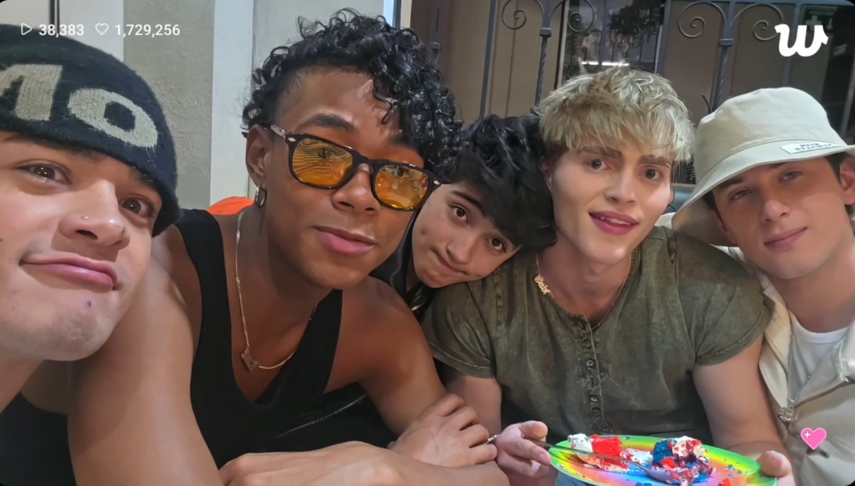 Dani | ᴅᴜᴀʟ ɪs ᴄᴏᴍɪɴɢ 🪽 tweet media