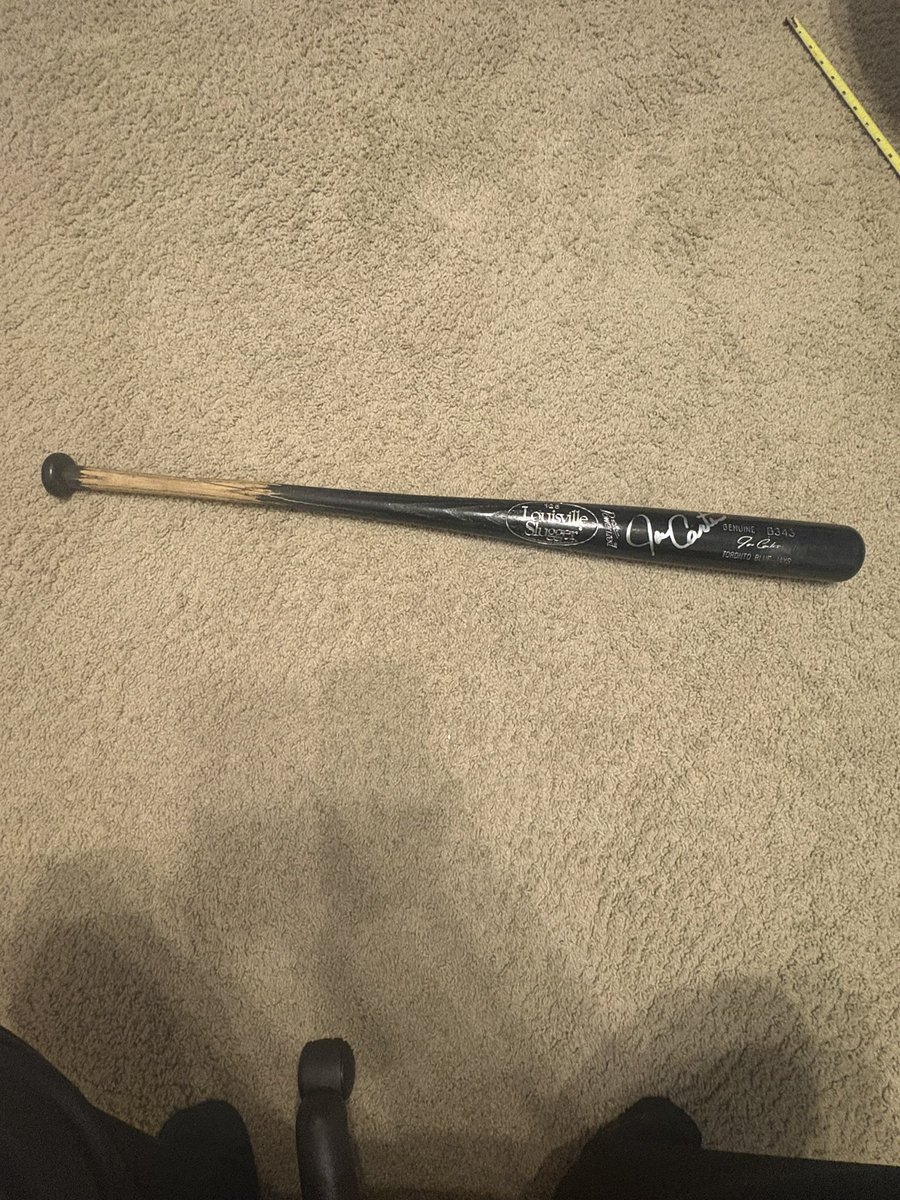 DealerTip's tweet photo. @GVartwork I have this Joe Carter bat for sale if you are interested. Send me a message. Thanks. https://t.co/BBb4WjMZDw